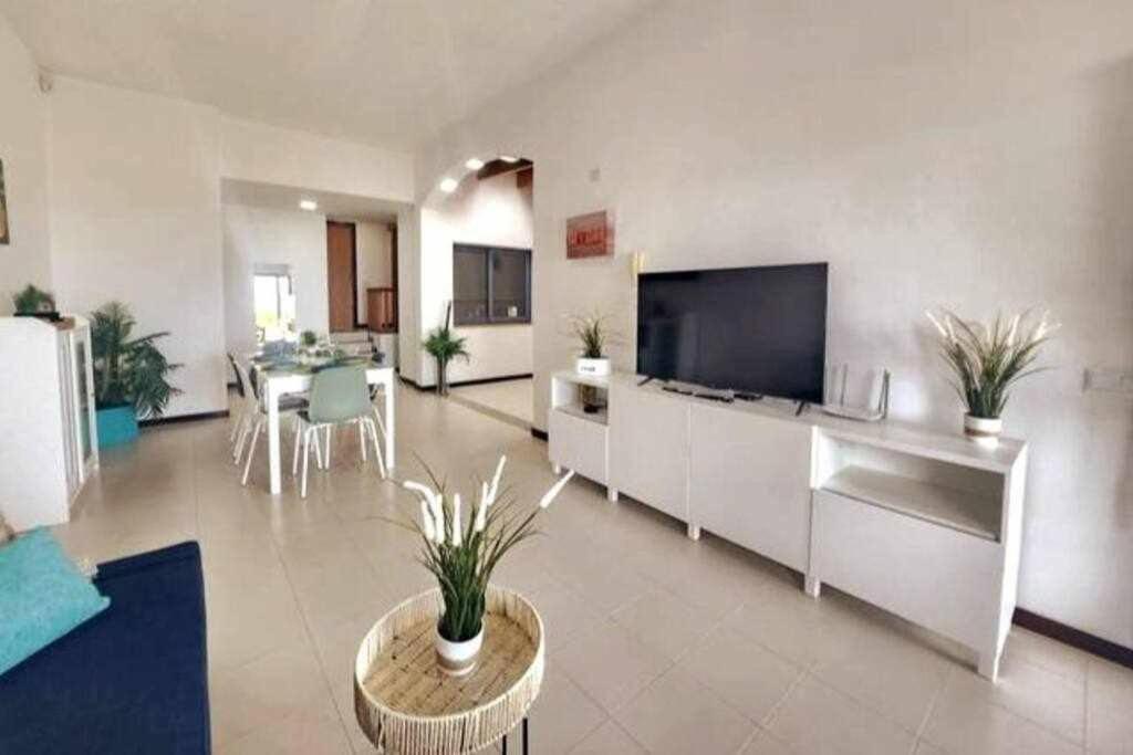 Pura Vida Luxury Home Sea View Калета-де-Фусте Экстерьер фото